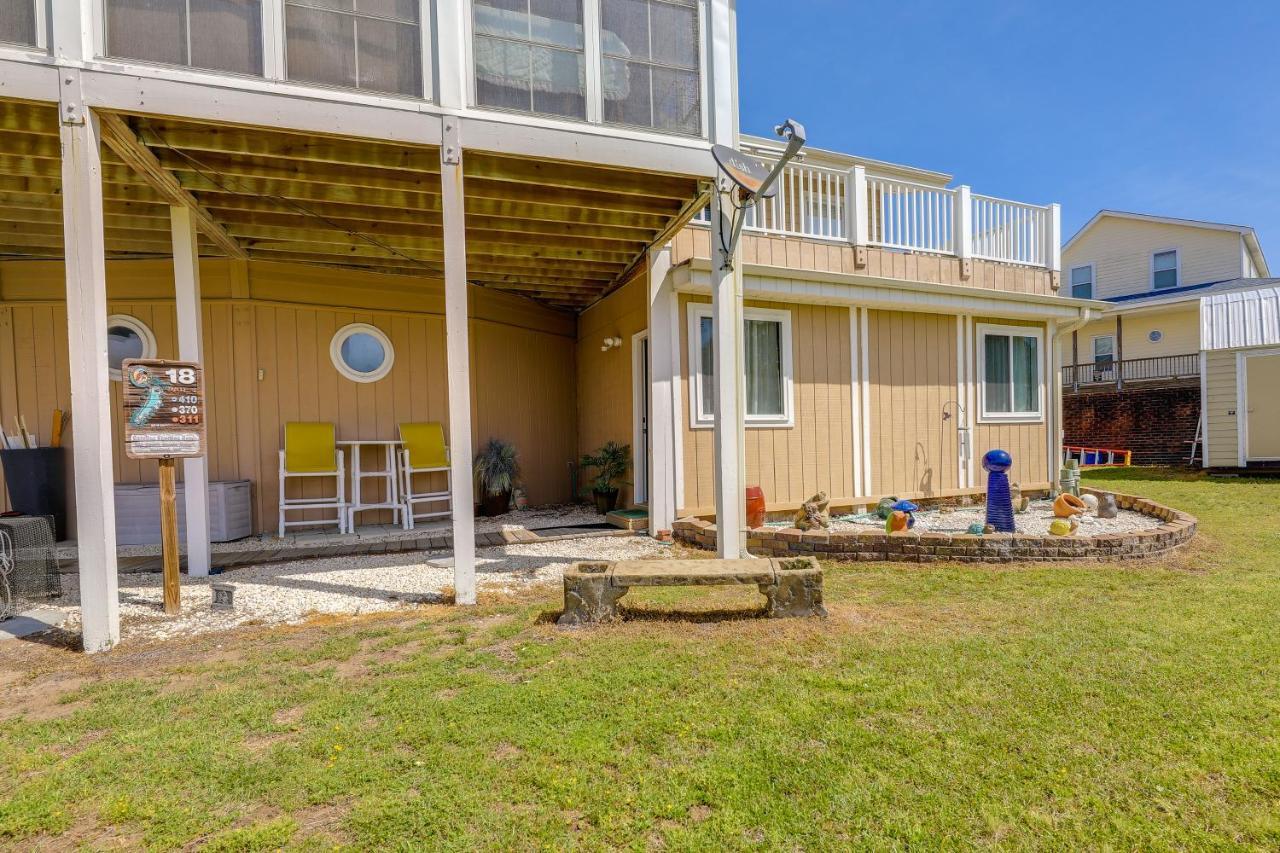 Sneads Ferry Vacation Rental Studio With Water Views Екстериор снимка