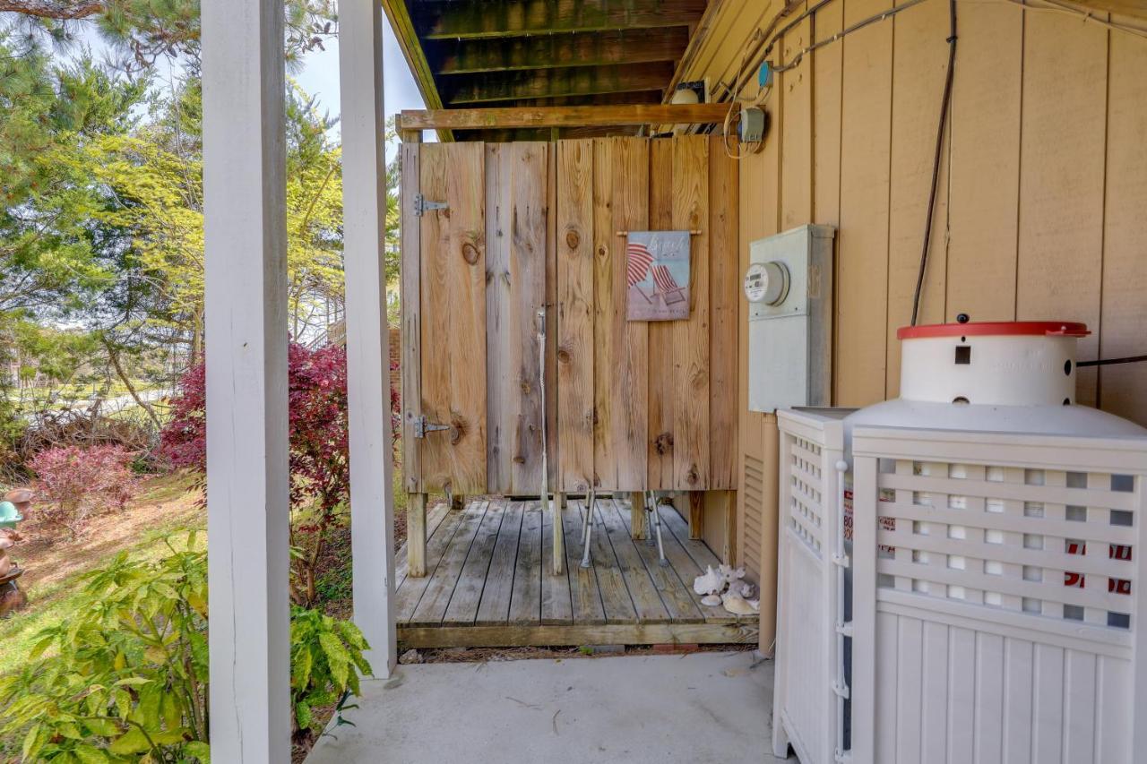 Sneads Ferry Vacation Rental Studio With Water Views Екстериор снимка